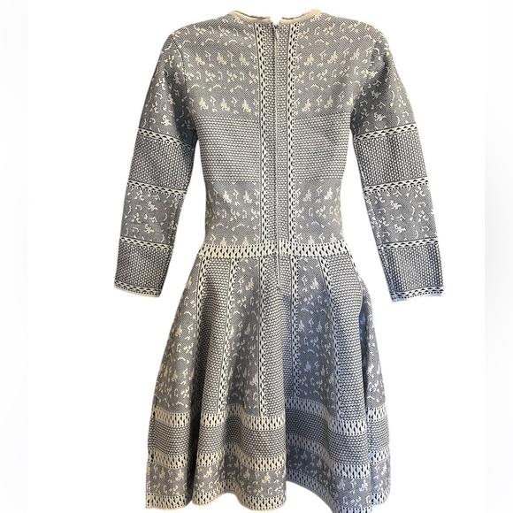 GIANNI BINI | Women's black and white pattern block panel knit dress Size S - Picture 3 of 5